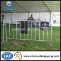 Galvanized steel pipe Pedestrian Barrier / Crowd Barrier / Temporary Fencing With Feet